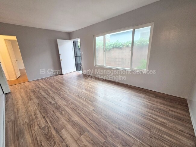 Photo - 3050 E 64th St Townhome