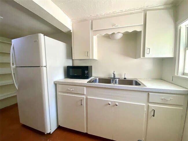 Foto del edificio - 309 E 32nd St
