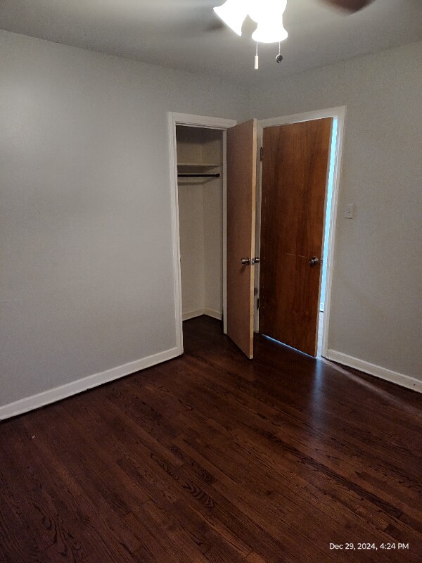 Foto del edificio - 8242 Kilpatrick Ave
