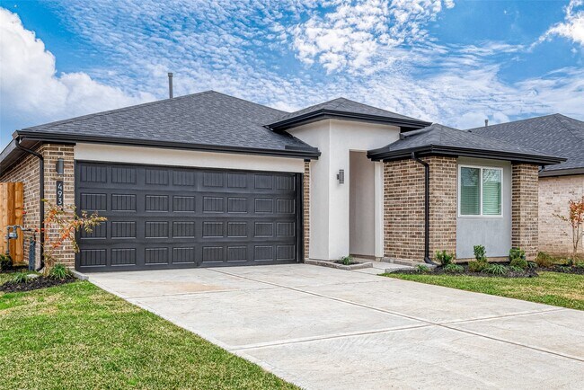 Building Photo - 4939 Pne Hvn Ln