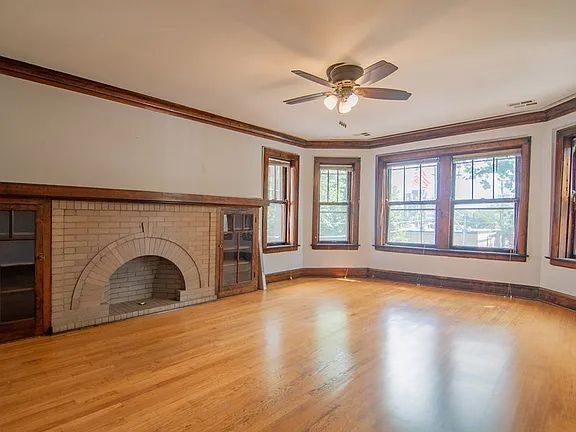 Foto del edificio - 4455 N Artesian Ave