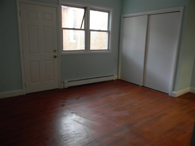 Building Photo - 3905 Palisade Ave