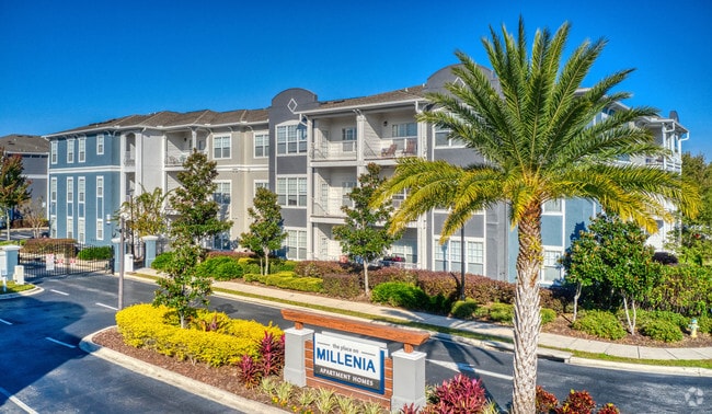 Foto del edificio - The Place on Millenia Apartments