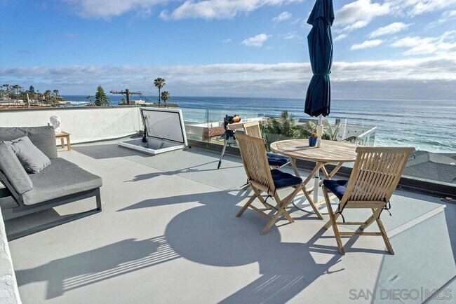 Foto del edificio - 229 Nautilus St