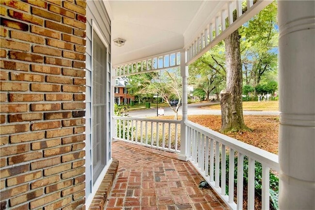 Building Photo - 2127 Ryegate Ct