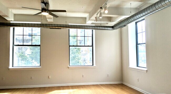 Foto del edificio - 1639 Poplar St