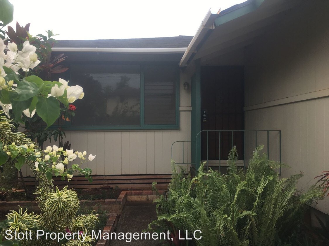 94092 Awamoku St, Waipahu, HI 96797 House Rental in Waipahu, HI