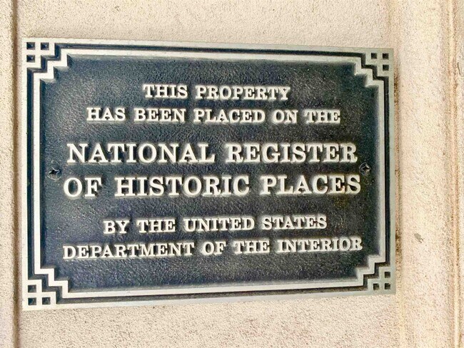 Foto del edificio - 90 Fairlie St NW