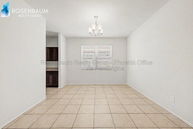 Foto del edificio - 41917 W Manderas Ln