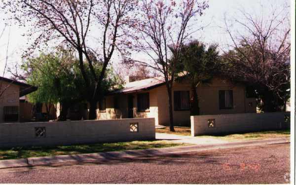 Foto del edificio - State Avenue Apartments