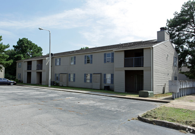 Foto del edificio - Lakes at Epping Way