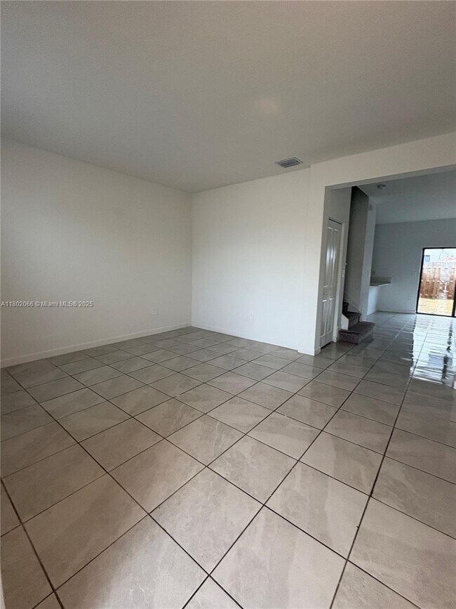Foto del edificio - 11858 SW 246th Ln