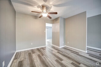 Building Photo - 13711 Flowing Brook Ct
