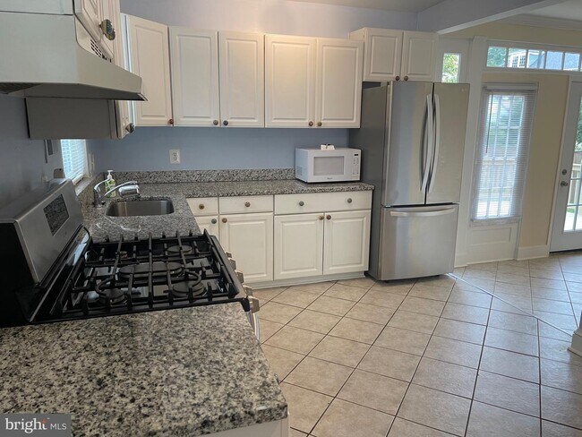 Foto del edificio - 4605 Davidson Dr