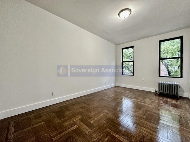 Building Photo - 590 Fort Washington Avenue