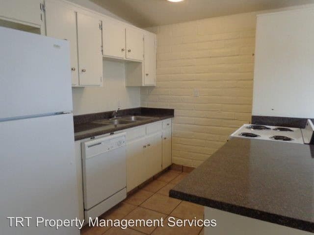 Building Photo - 5550 E Glenn St