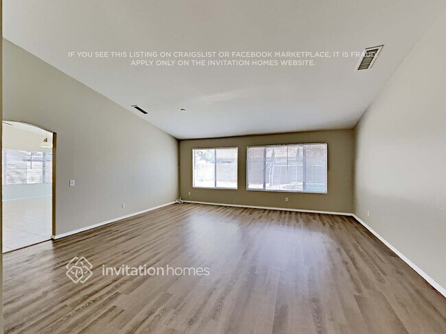Building Photo - 7039 S 19th St