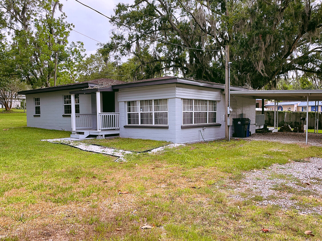 Foto principal - 5636 Kennedy Hills Dr