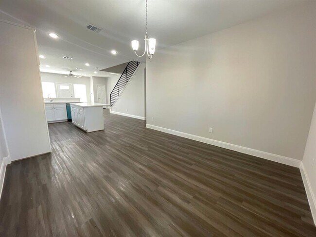 Building Photo - 8834 Nyssa St