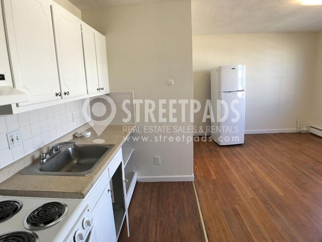Foto del edificio - 1 bedroom in Boston MA 02135