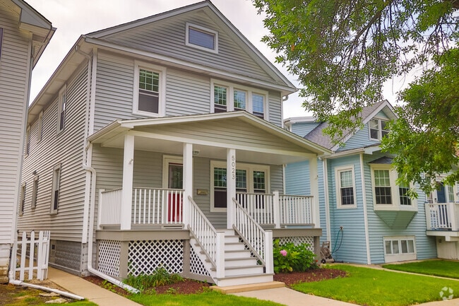 Building Photo - 5023 N Kolmar Ave