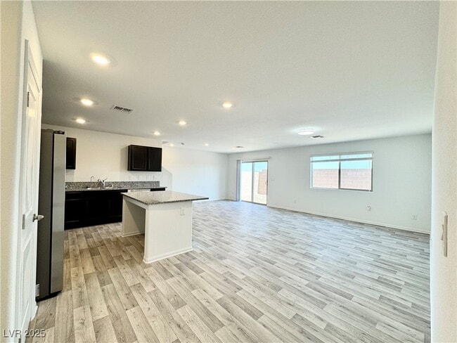 Building Photo - 6002 Swift Lariat St