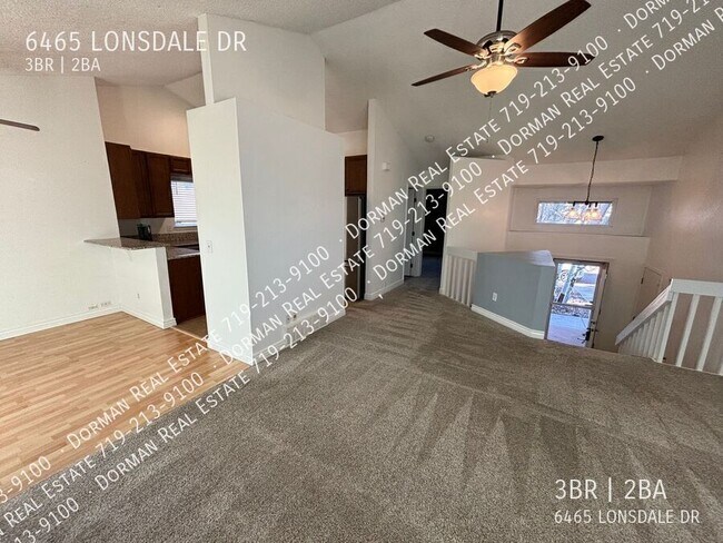 Photo - 6465 LONSDALE DR- House