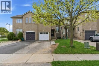 Building Photo - 2406 Lazio Ln