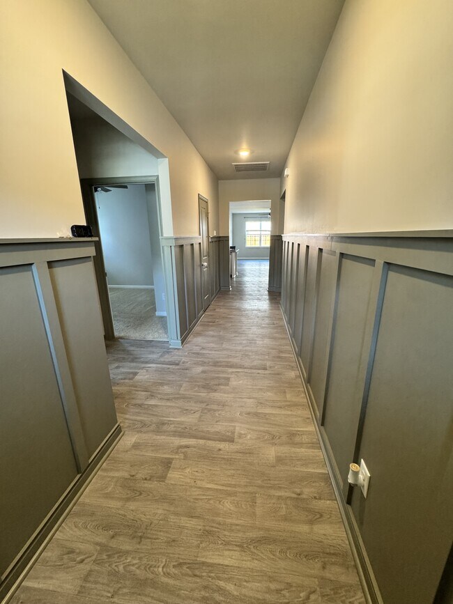 Foto del edificio - 4518 Sandstone Dr
