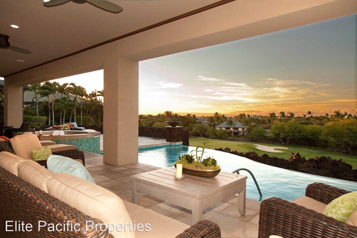 Foto principal - 4 br, 3.5 bath House - 68-133 W. Pukaua Pl.