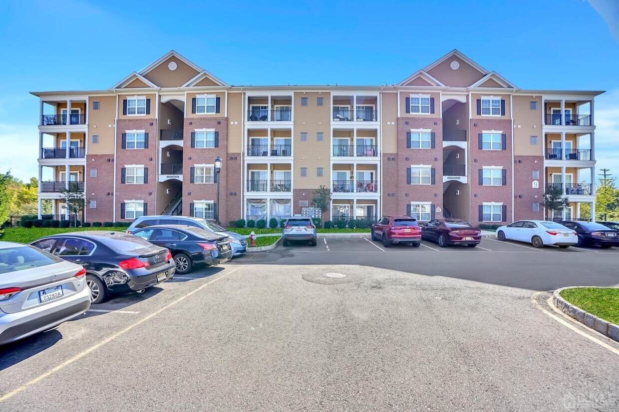 922 Campbell St, South Plainfield, NJ 07080 Condo for Rent in South