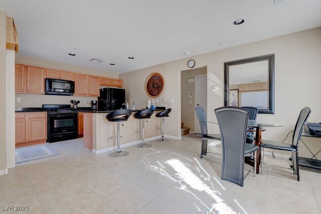 Foto del edificio - 7765 Floral Fabric Ct