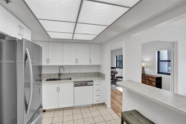 Foto del edificio - 1201 S Ocean Dr