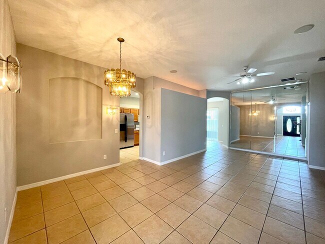 Foto del edificio - SOUTHEAST ORLANDO  - NICE UPGRADED HOUSE IN TIVOLI WOODS VILLAGE