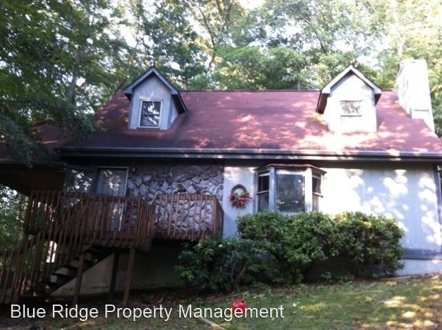 Foto principal - 3 br, 2 bath House - 1045 Surmount Court