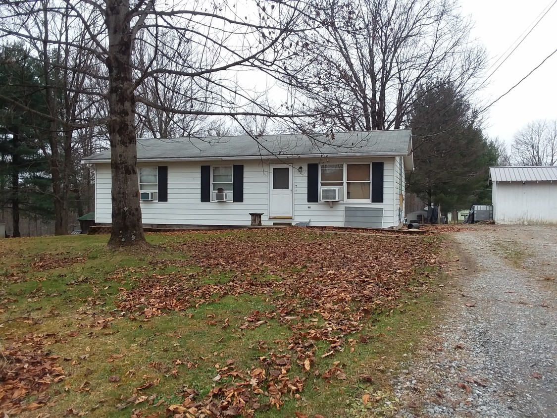 138 Locust Dr, Buckhannon, WV 26201 - House Rental in Buckhannon, WV ...