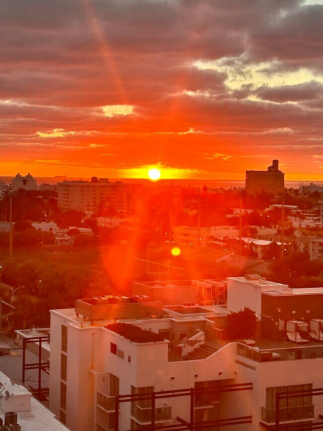 Foto del edificio - 1228 West Ave