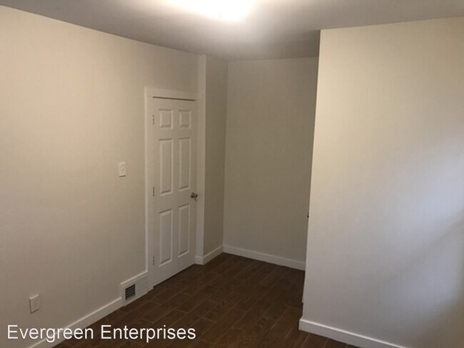 Building Photo - 5 br, 2 bath House - 811 S 36th