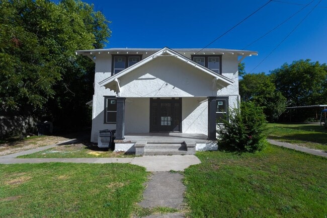 Building Photo - 1702 Ethel Ave