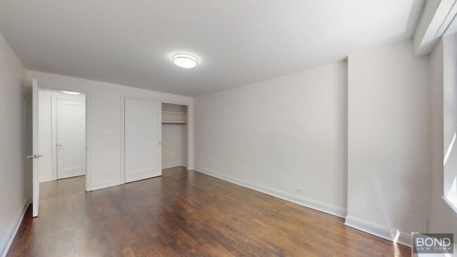 Foto del edificio - 145 E 16th St