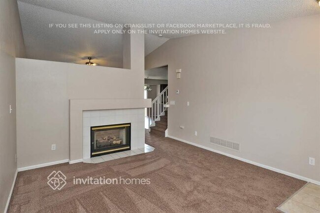 Foto del edificio - 3849 Primrose Ln