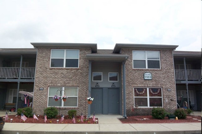 Building Photo - Canterbury House Apartments - Monticello