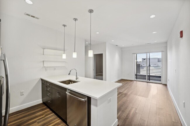 Foto del edificio - Modern 1 bed - 1 bath near H St Corridor