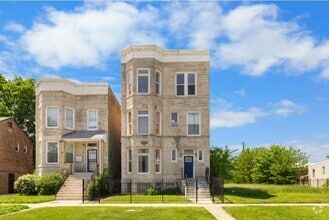 Building Photo - 5330 S Wabash Ave