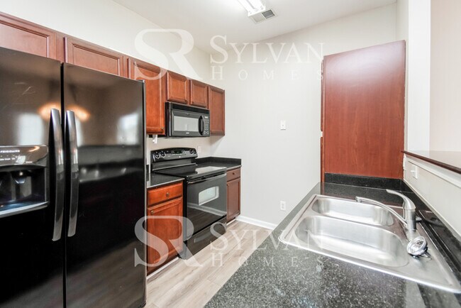 Building Photo - Welcome to serenity at 105 Whitton Ct, you...