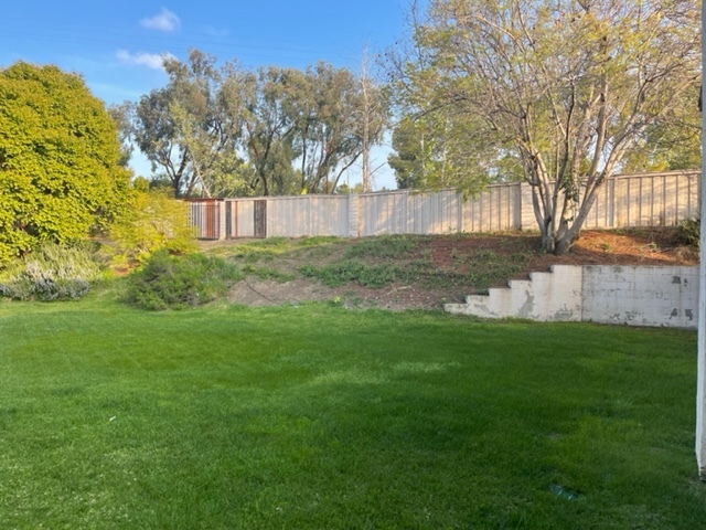 Beautiful Large yard - 104 Avenida Las Brisas