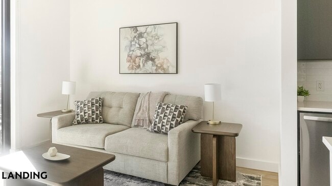 Foto del edificio - 1007 S Mint St