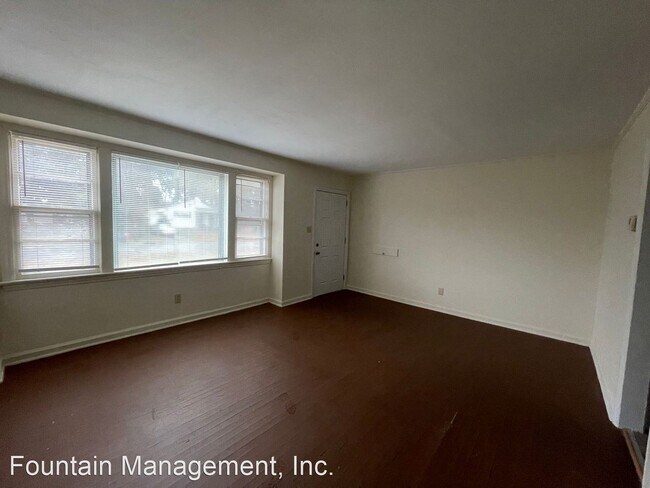 Building Photo - 2 br, 1 bath House - 720 New River Drive