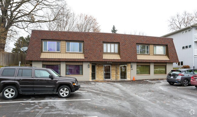 Building Photo - 530 W Main St