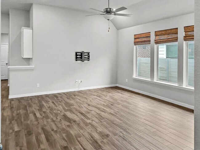 Foto del edificio - 616 8th St